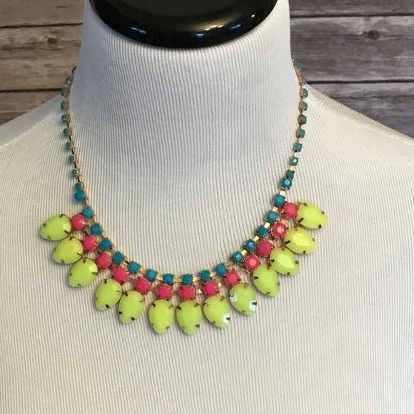 Multi-colored bib statement necklace - Picture 1 of 1